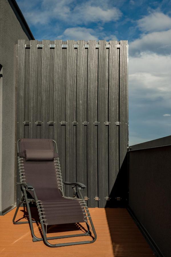 Milano Studio With Terrace And Panoramic View Брашов Экстерьер фото